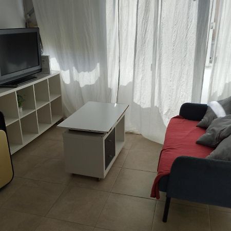 Апартаменты Apartamento En Барселона Экстерьер фото